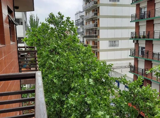Departamento 2 Amb Con 1 Dormitorio Por Plaza Mitre